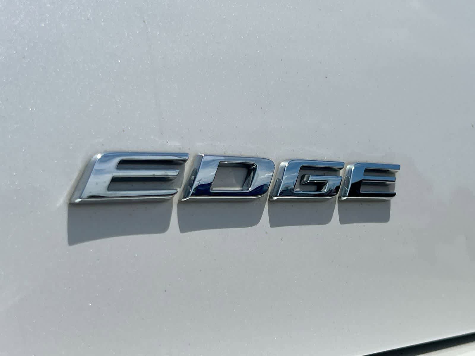 Used 2015 Ford Edge SEL w/ Equipment Group 201A FWD image 13