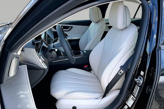 New 2026 Mercedes-Benz E 350 4MATIC Sedan image 12