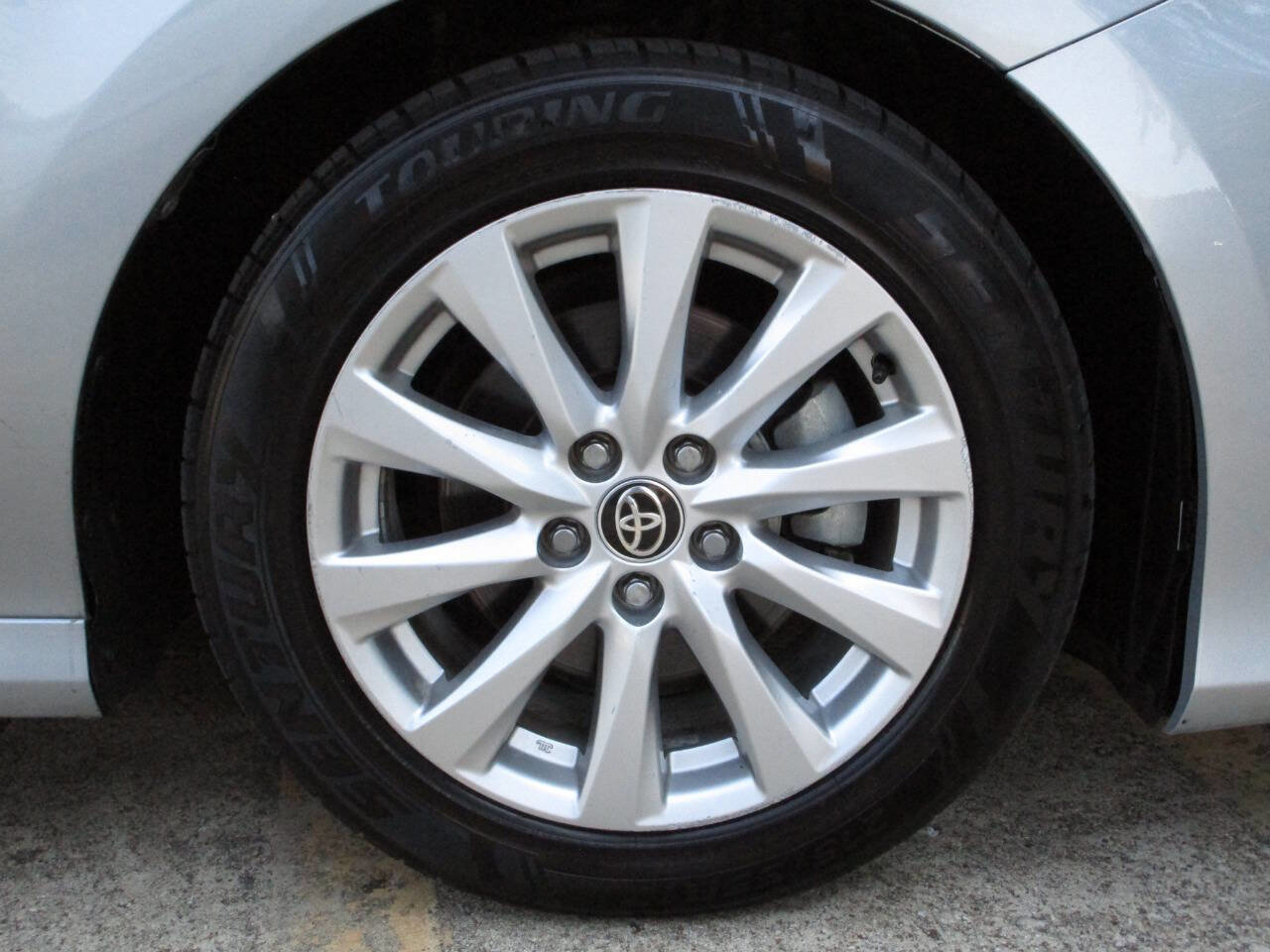 Used 2023 Toyota Camry LE FWD image 22