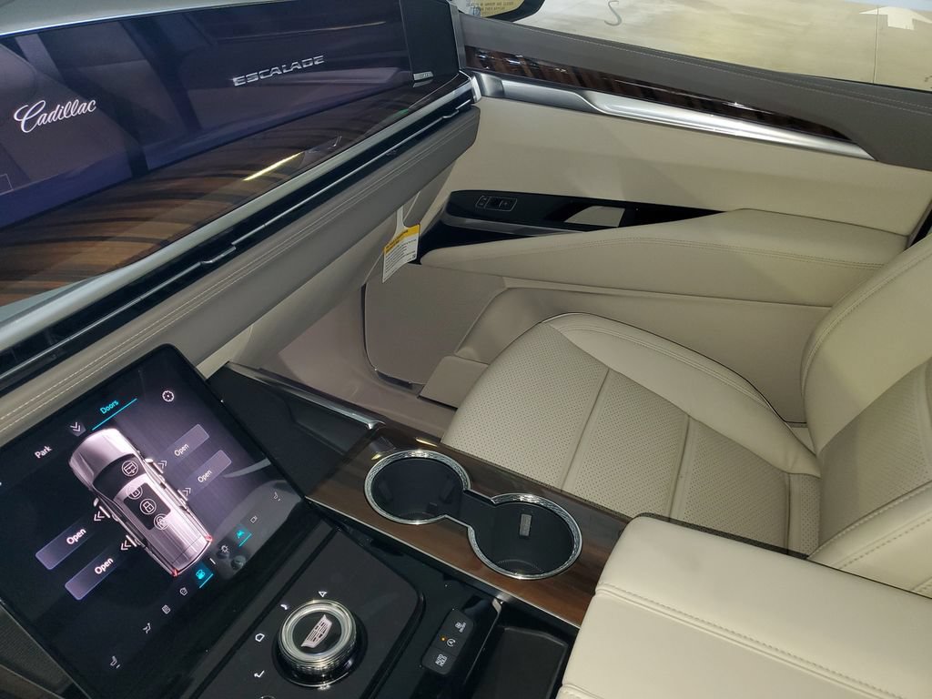 New 2026 Cadillac Escalade Platinum Luxury AWD/4WD image 21