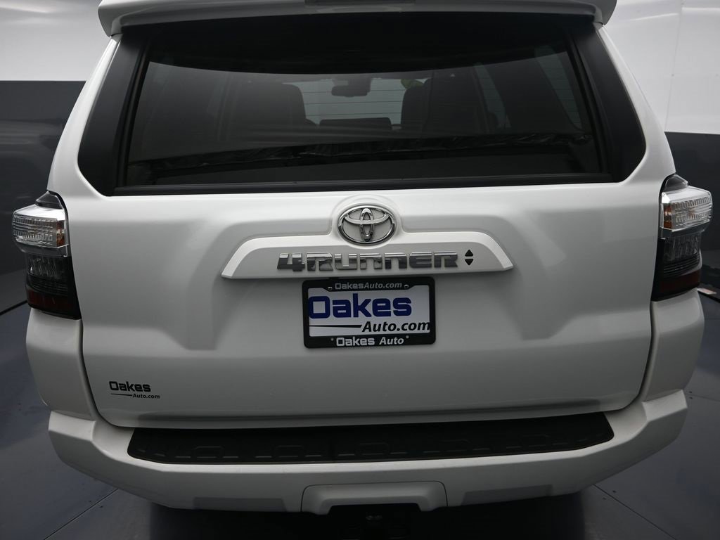 Used 2024 Toyota 4Runner SR5 Premium image 33