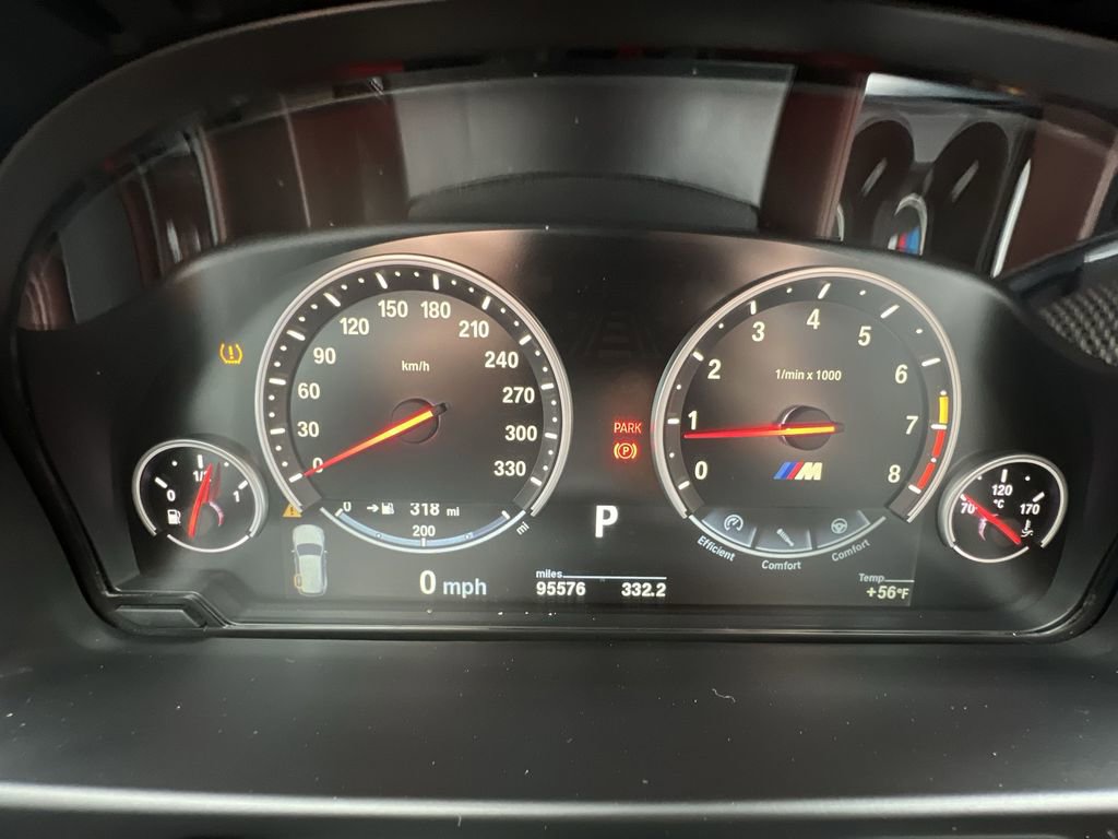 Used 2016 BMW X5 M image 12