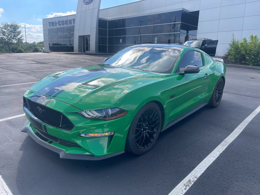 Used 2019 Ford Mustang GT Premium w/ GT Performance Package RWD image 2