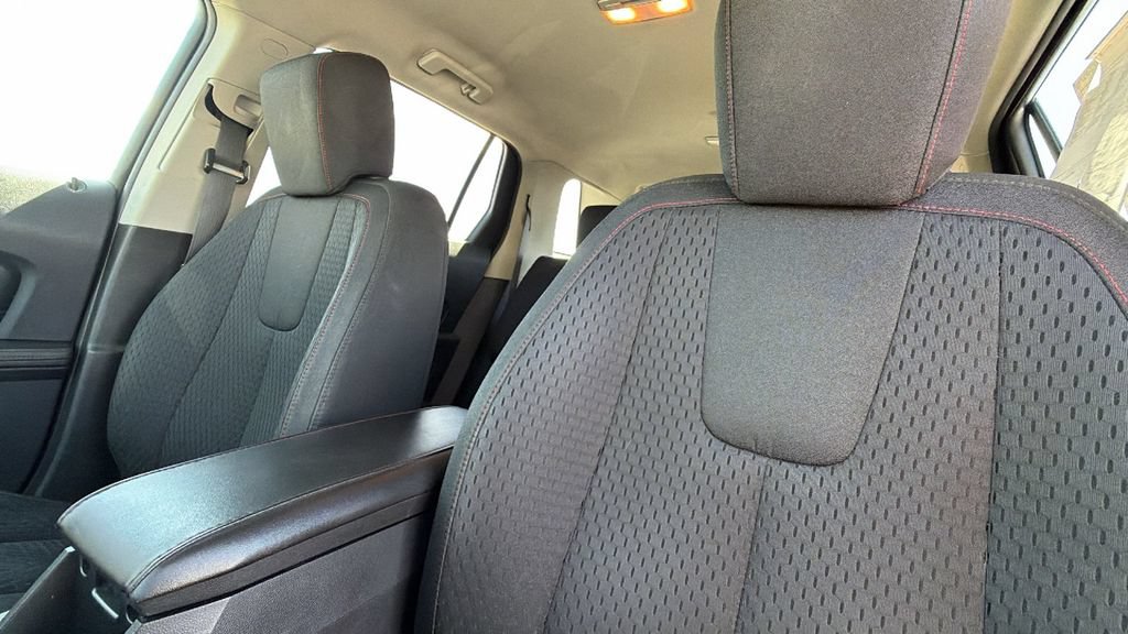 Used 2014 GMC Terrain SLE AWD/4WD image 11