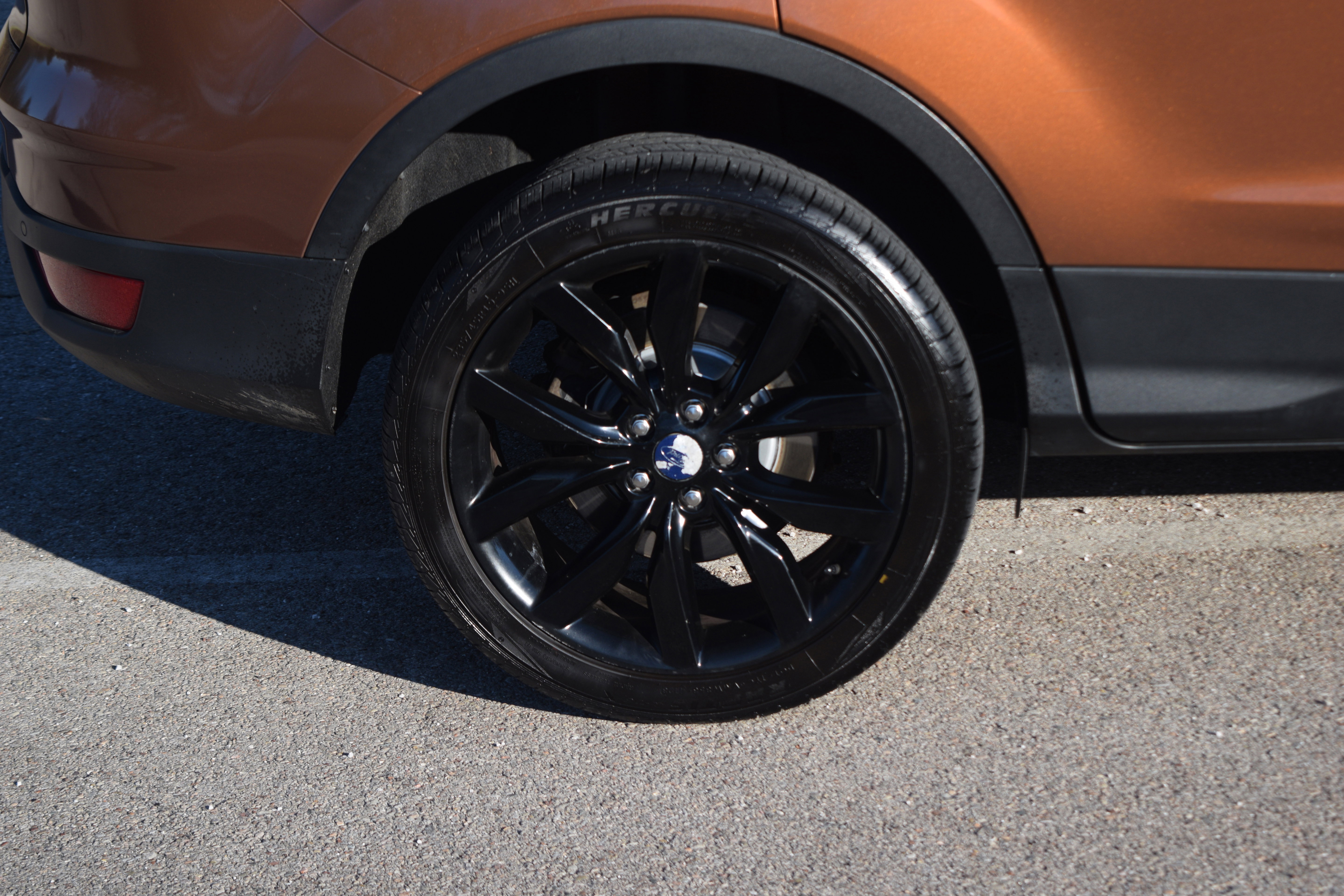 Used 2017 Ford Escape Titanium image 28