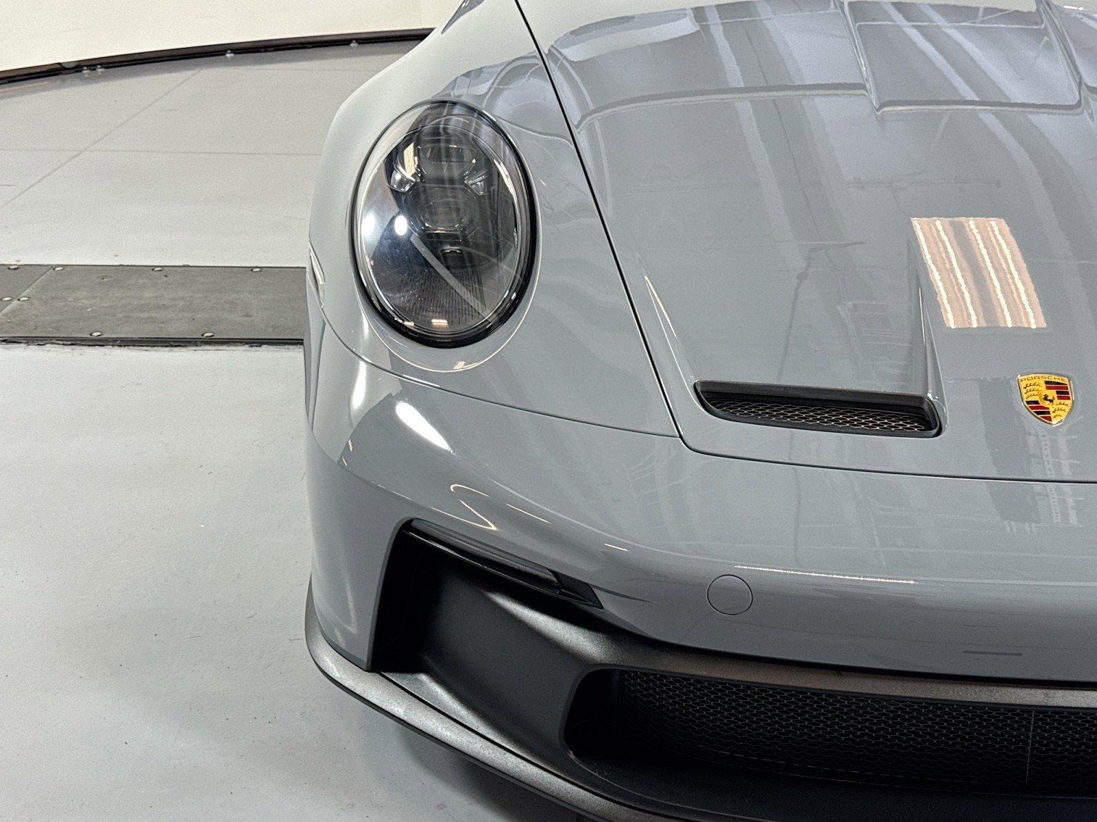 Certified 2024 Porsche 911 GT3 RWD image 26