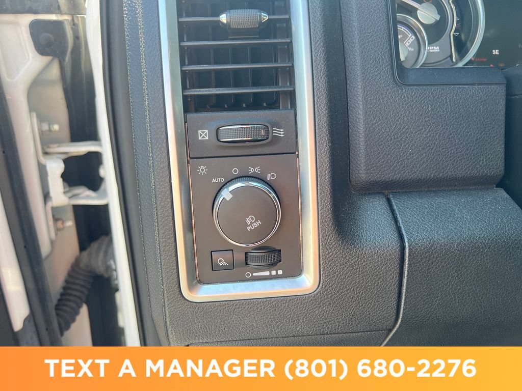 Used 2015 RAM 1500 Limited AWD/4WD image 30
