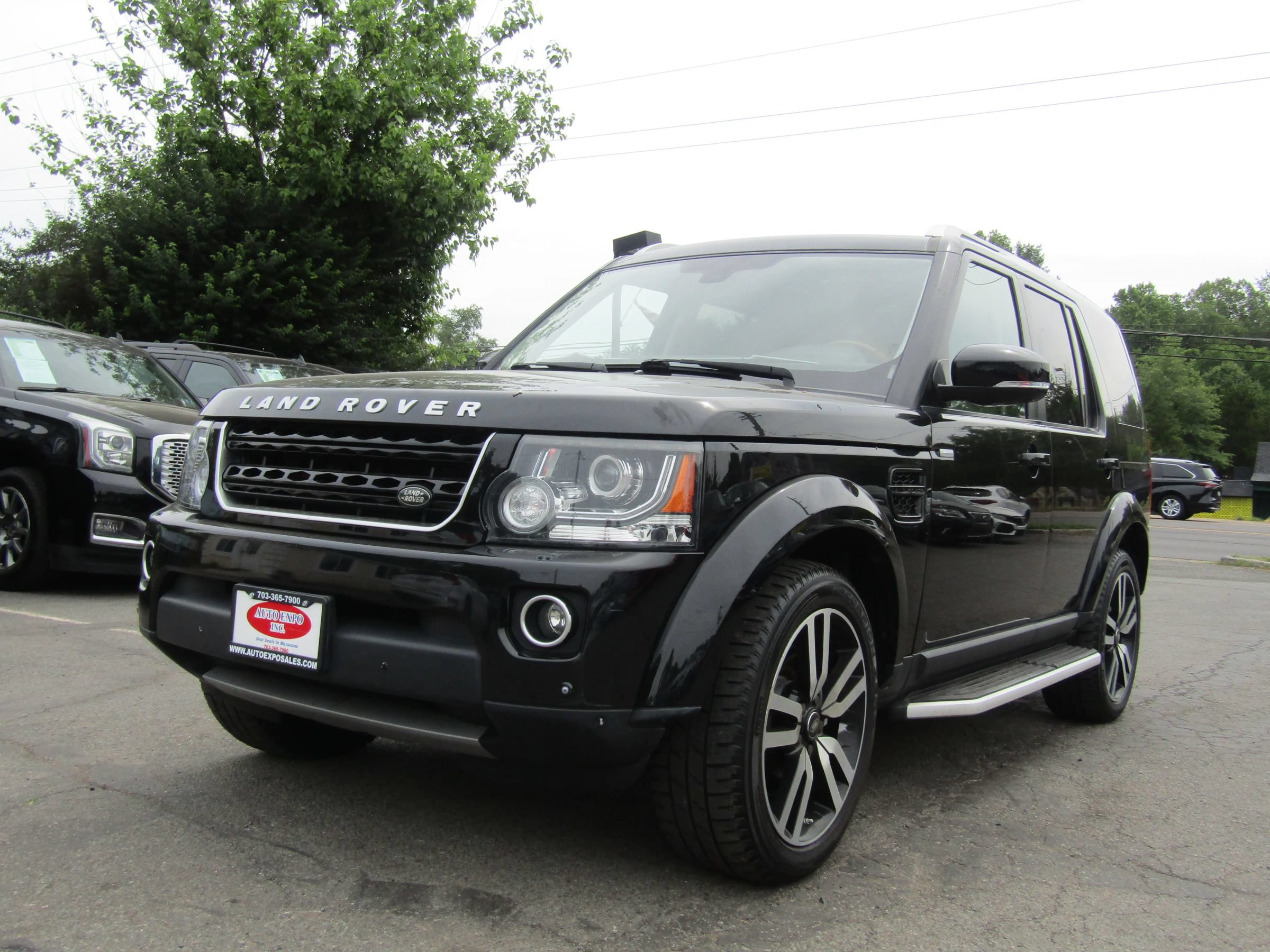 Used 2016 Land Rover LR4 HSE LUX AWD/4WD image 3