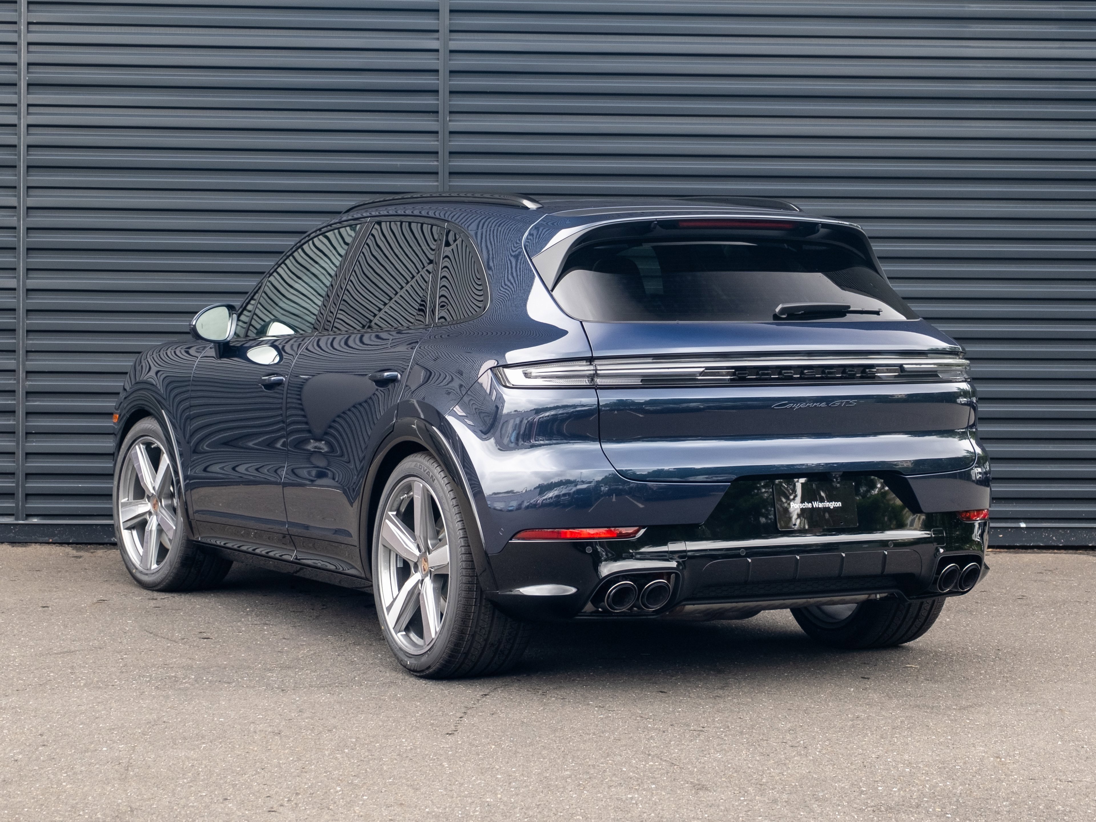 New 2025 Porsche Cayenne GTS image 3
