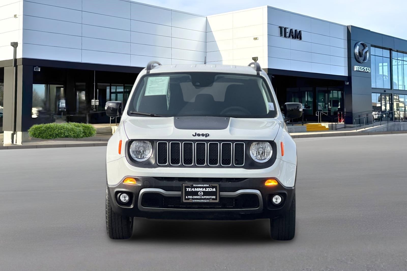 Used 2023 Jeep Renegade Latitude image 6