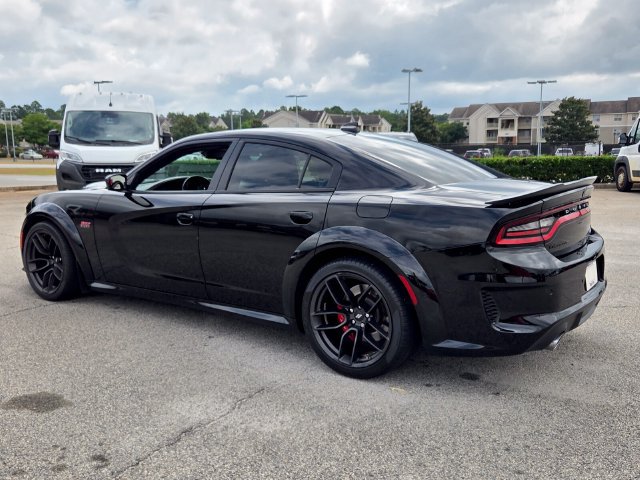 Used 2022 Dodge Charger Scat Pack RWD image 10