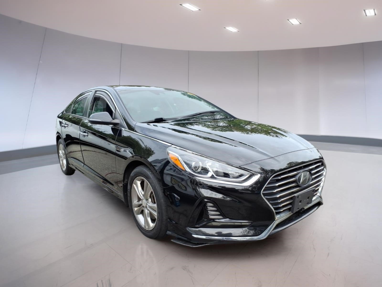 Used 2018 Hyundai Sonata SEL w/ Tech Package 02 FWD image 1