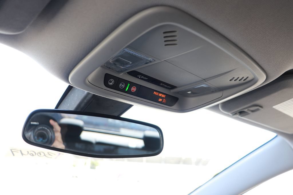 Used 2022 Chevrolet Malibu LS FWD image 22