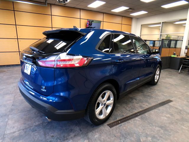 Certified 2020 Ford Edge SE image 11