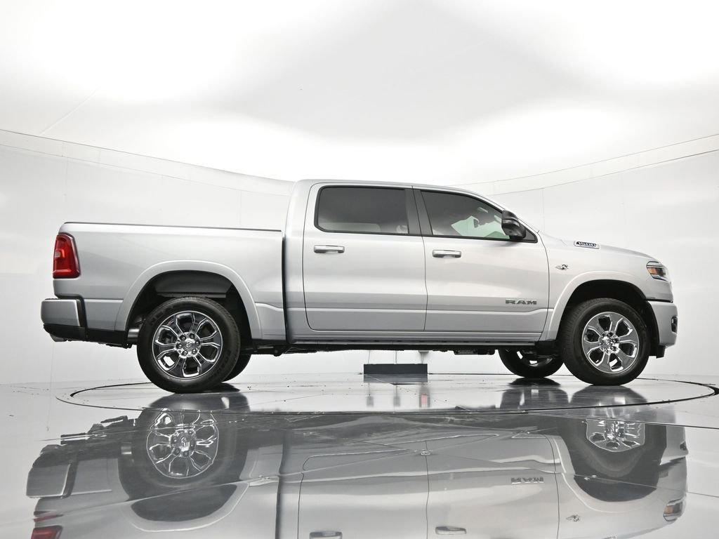 New 2026 RAM 1500 4x4 Crew Cab image 41