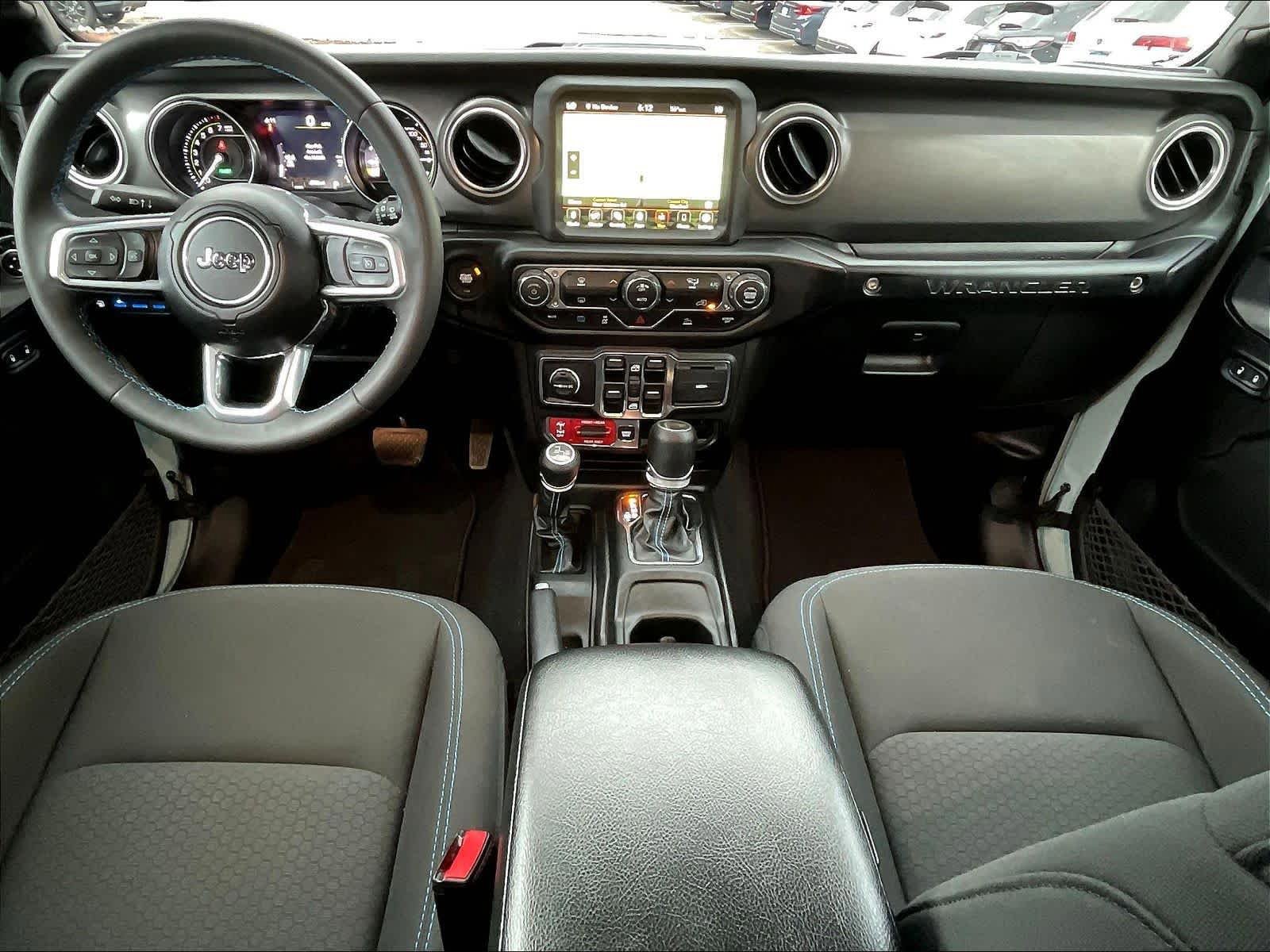 Used 2023 Jeep Wrangler Unlimited Rubicon 4xe AWD/4WD image 22