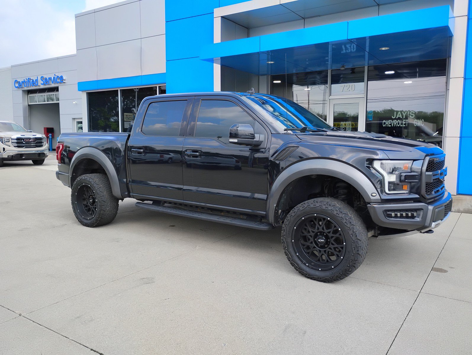 Used 2019 Ford F150 Raptor w/ Equipment Group 802A Luxury AWD/4WD image 4
