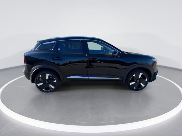 New 2026 Nissan Kicks SR w/ SR Premium Package AWD/4WD image 9
