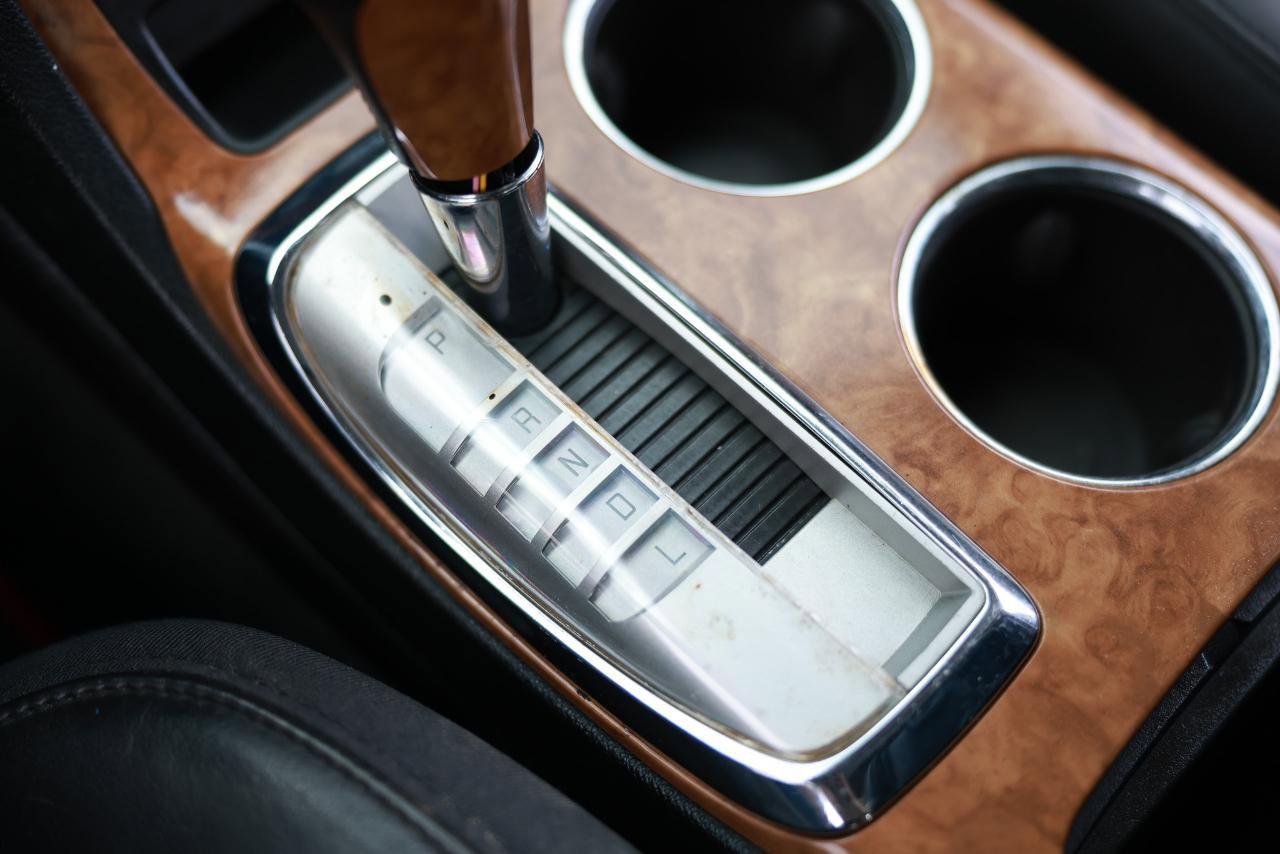 Used 2010 Buick Enclave CXL w/ Trailering Provision Package image 40