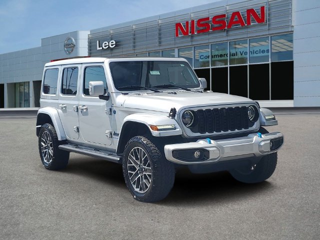 Used 2024 Jeep Wrangler High Altitude