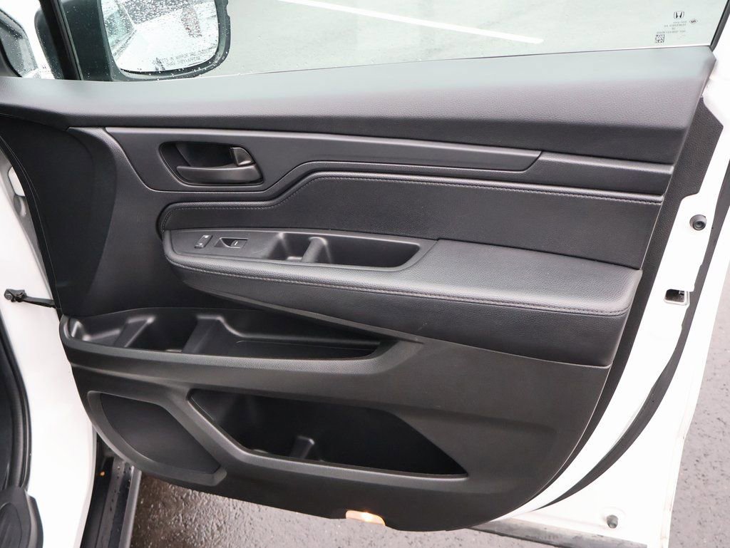 Used 2024 Honda Odyssey EX-L image 11