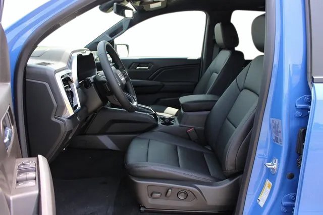 New 2025 GMC Canyon Elevation w/ Convenience Package image 10