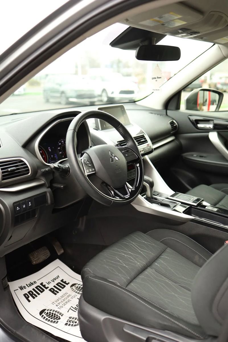 Used 2020 Mitsubishi Eclipse Cross SE image 14