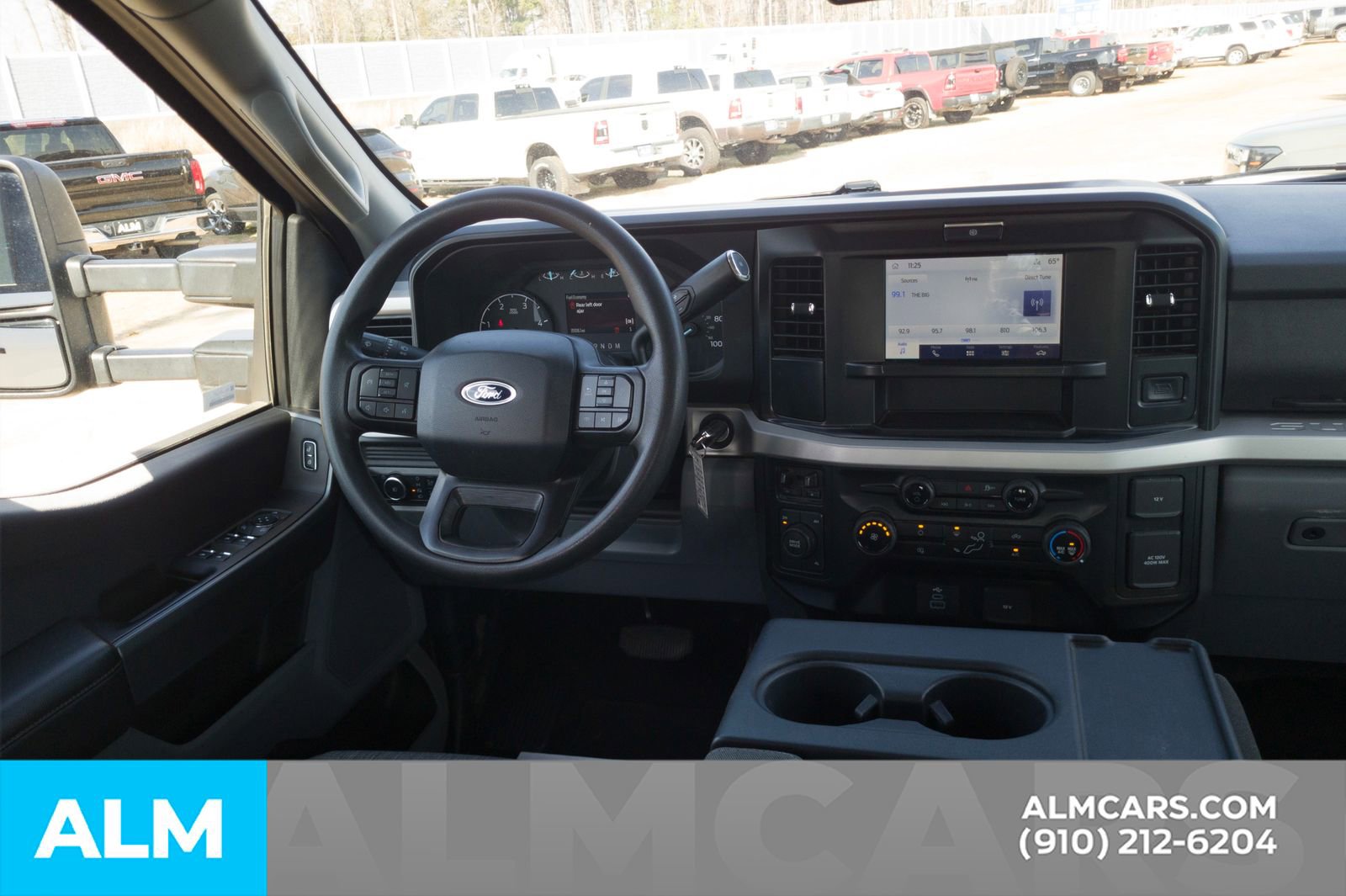 Used 2025 Ford F350 XLT image 21