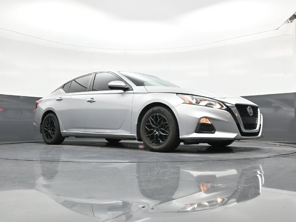 Used 2020 Nissan Altima 2.5 S FWD image 19
