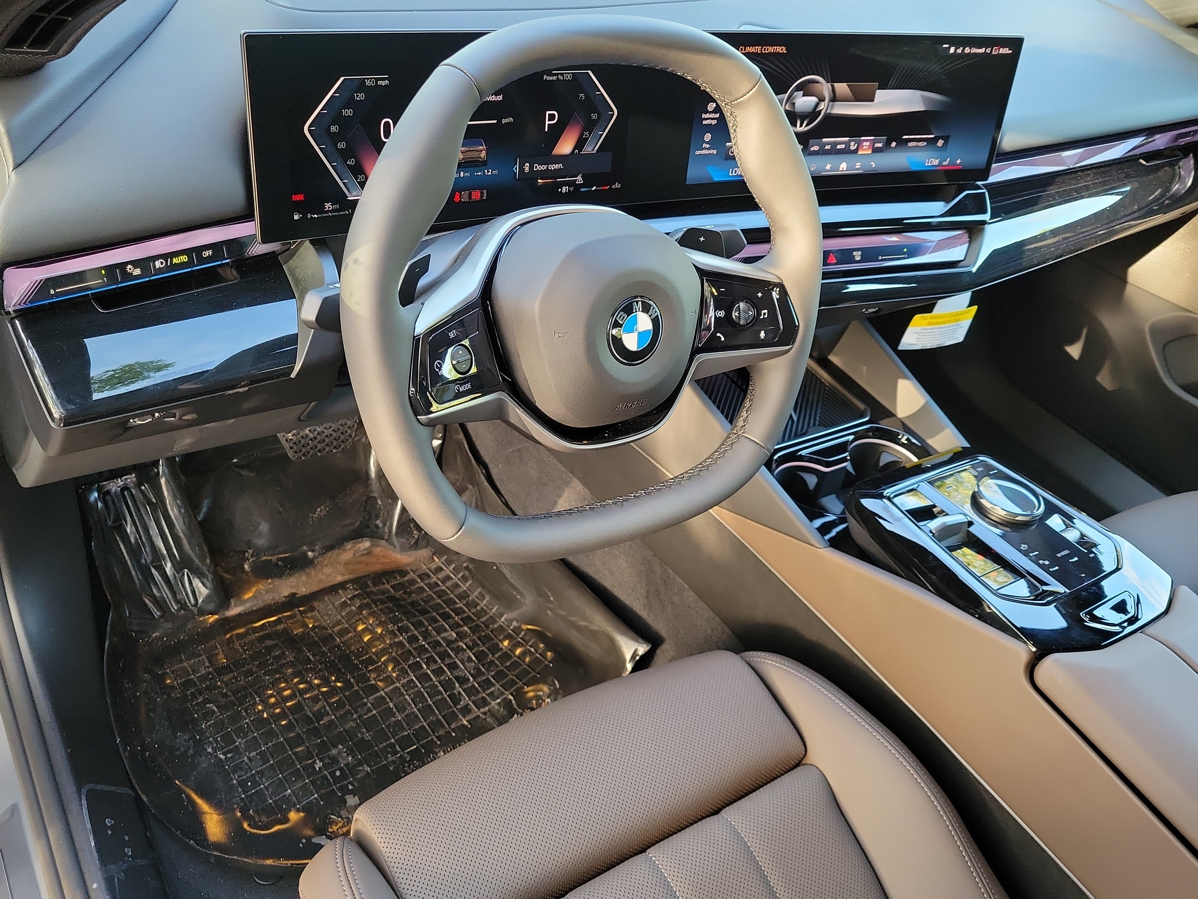 New 2027 BMW 530i w/ Premium Package RWD image 15