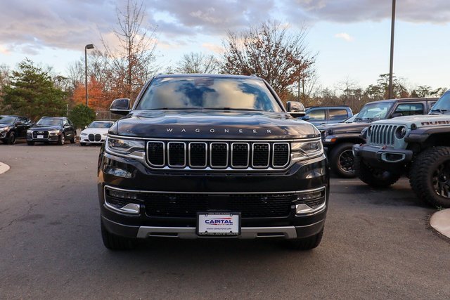 Used 2022 Jeep Wagoneer Series II image 2