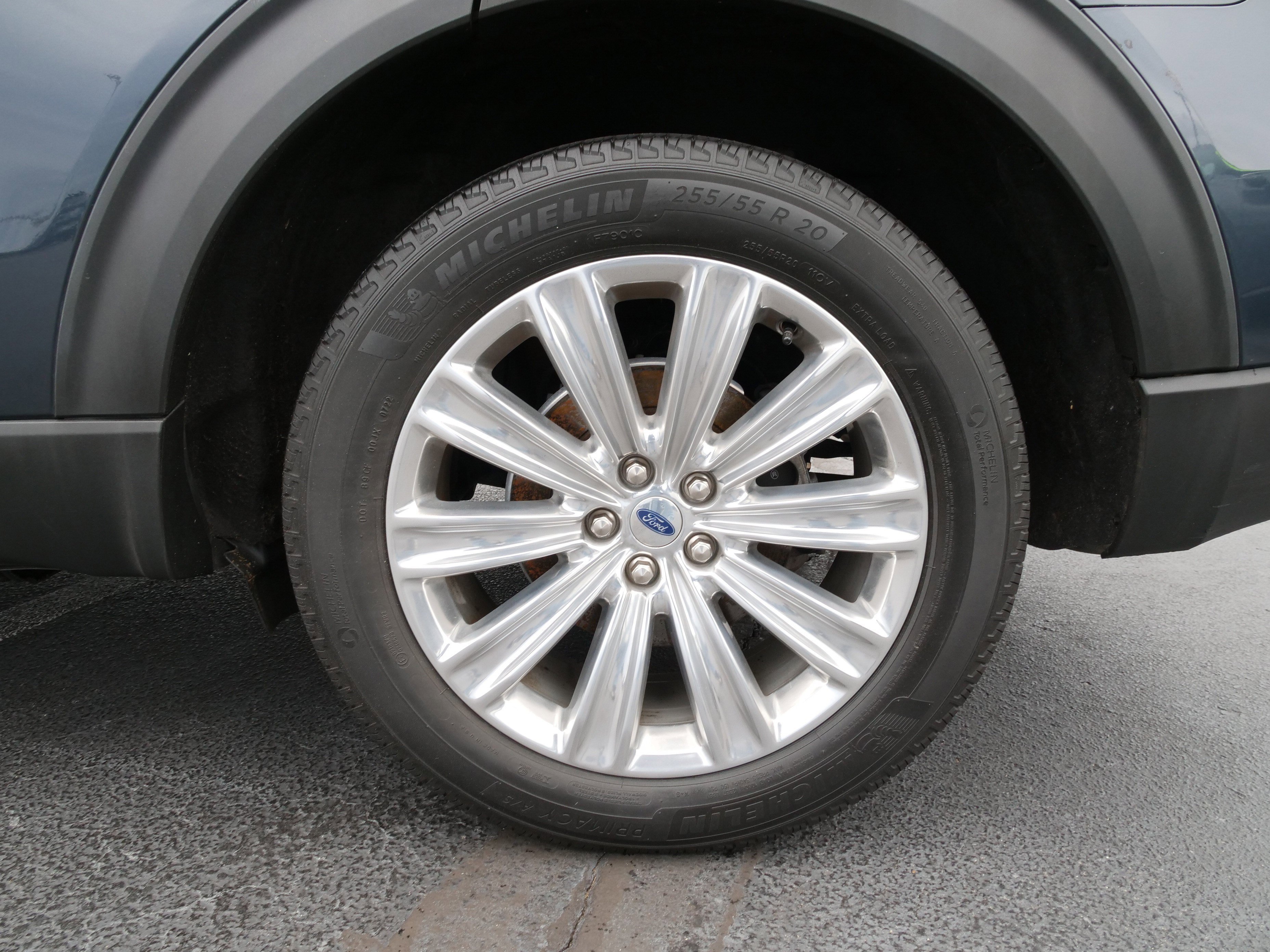 Used 2022 Ford Explorer Limited w/ Equipment Group 301A image 12