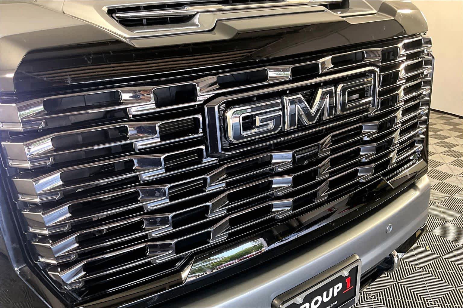 Certified 2025 GMC Sierra 2500 Denali Ultimate w/ Max Trailering Package AWD/4WD image 29