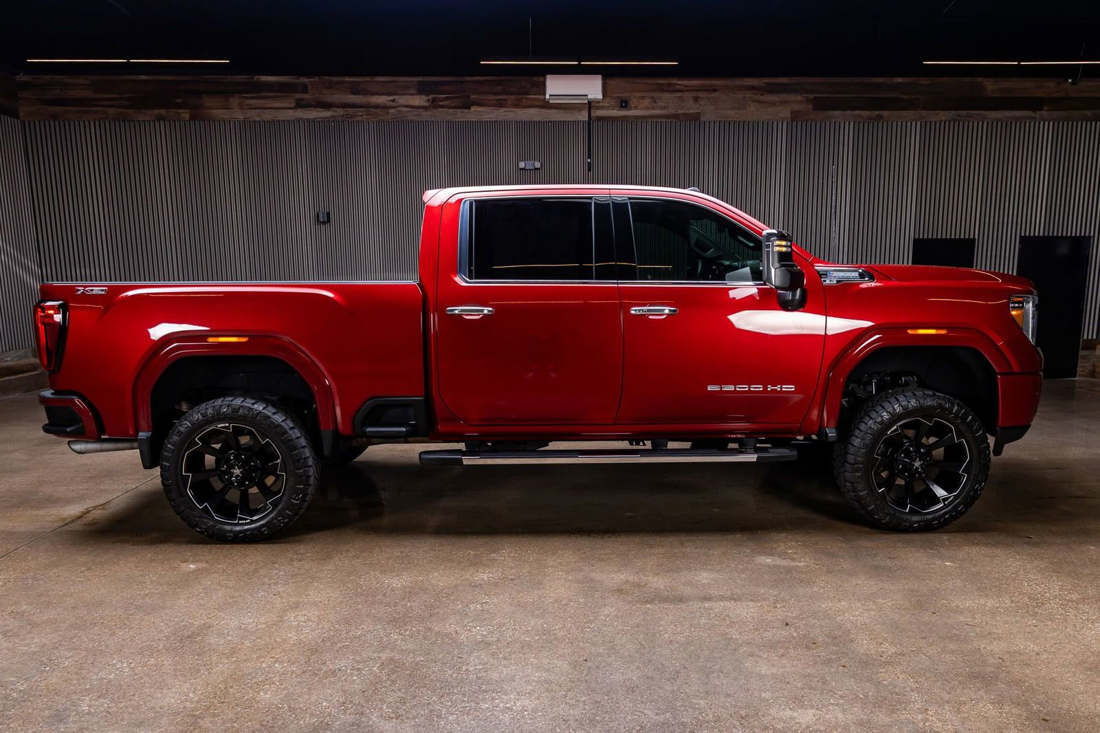 Used 2021 GMC Sierra 2500 SLT w/ Texas SLT Premium Package AWD/4WD image 10
