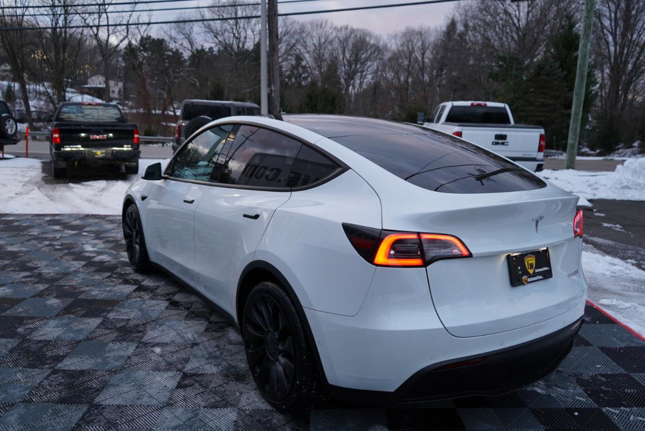 Used 2020 Tesla Model Y Performance image 12