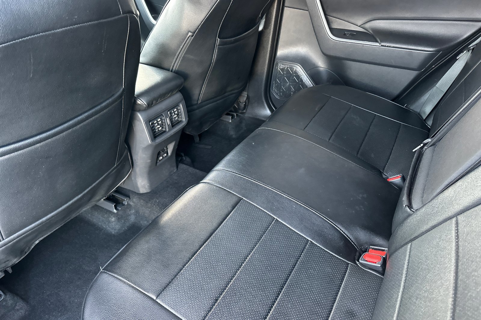 Certified 2023 Toyota RAV4 SE image 12