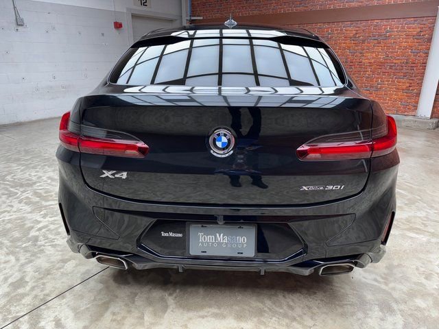 Certified 2023 BMW X4 xDrive30i w/ M Sport Package image 4