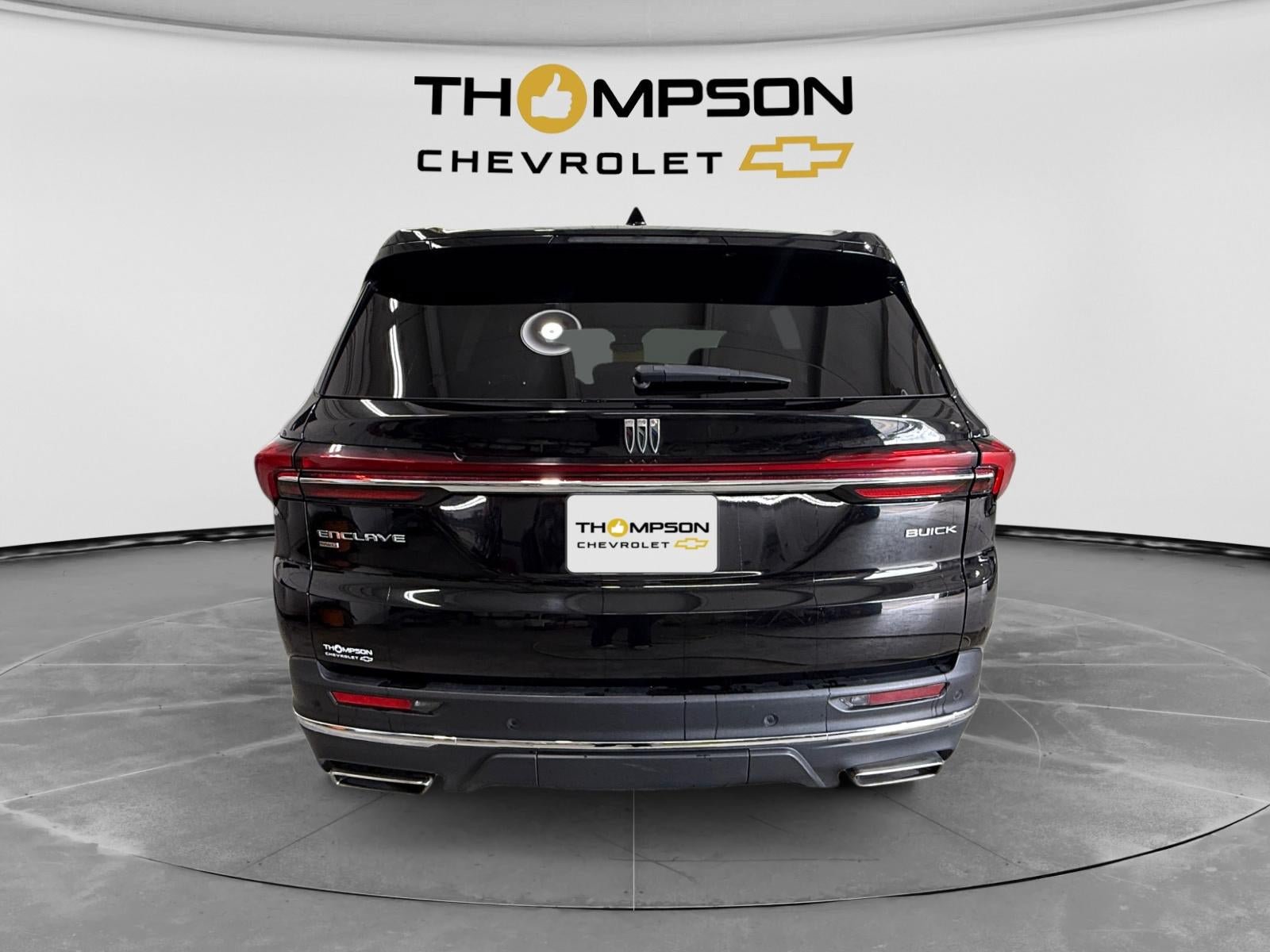 Used 2025 Buick Enclave Preferred AWD/4WD image 4