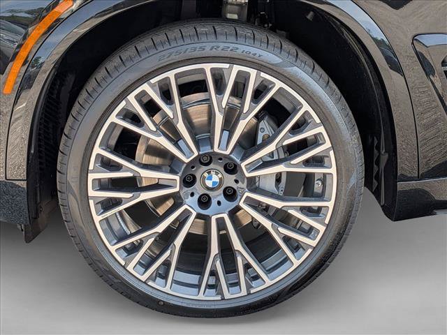 New 2026 BMW X5 xDrive40i w/ M Sport Package AWD/4WD image 10