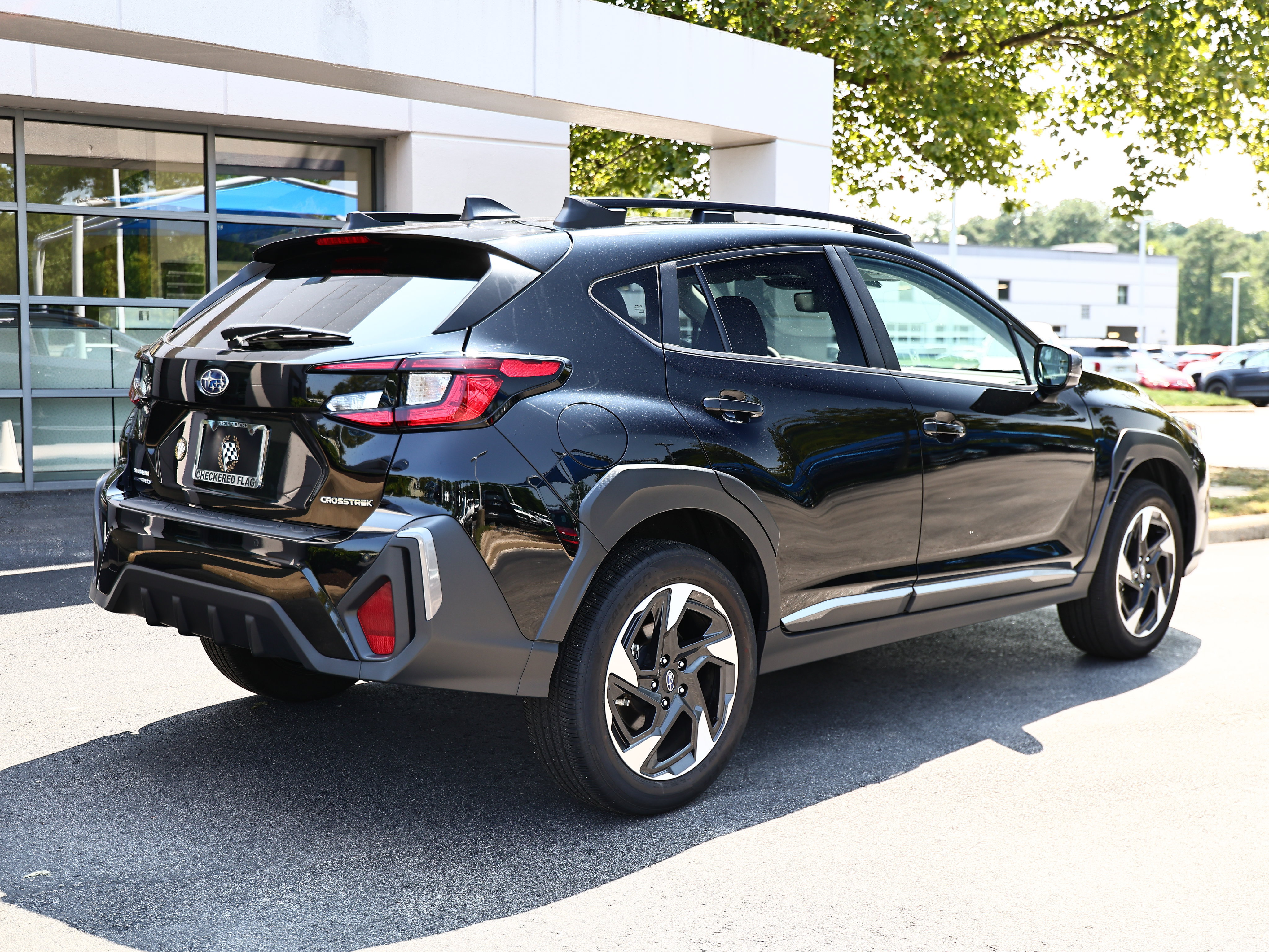 Used 2025 Subaru Crosstrek 2.5i Limited w/ Crosstrek Mirror Package AWD/4WD image 7