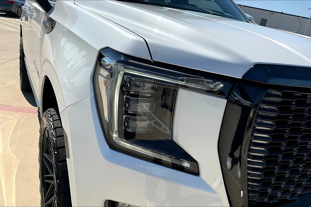 Used 2023 GMC Yukon Denali Ultimate image 41