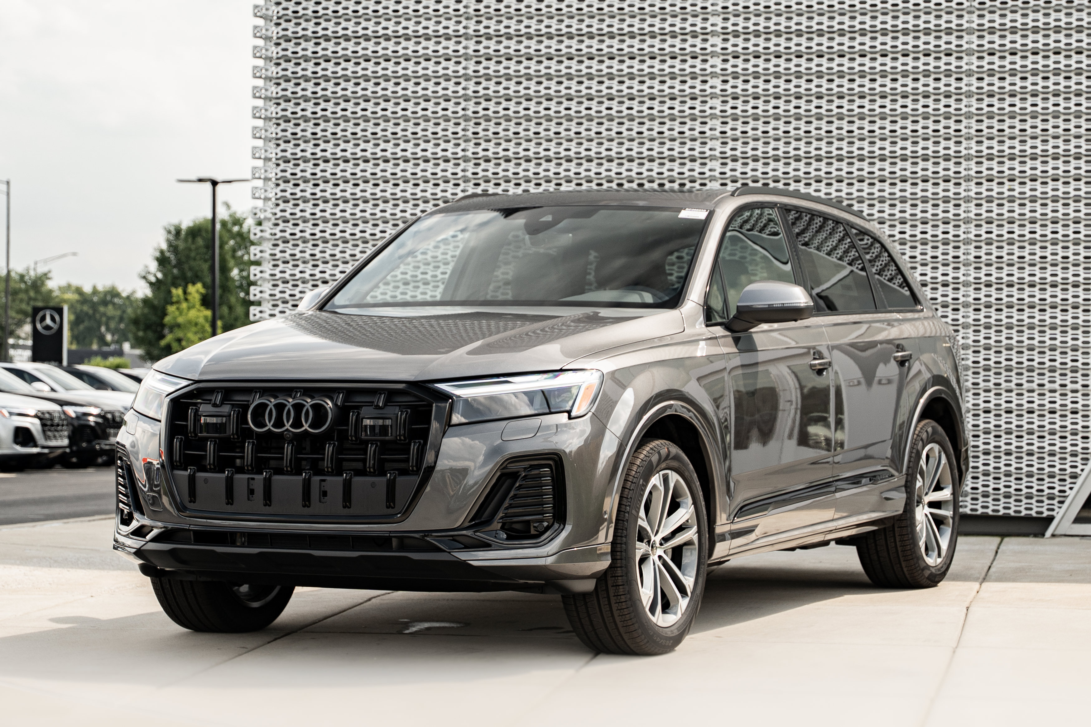 New 2026 Audi Q7 2.0T Premium AWD/4WD image 7