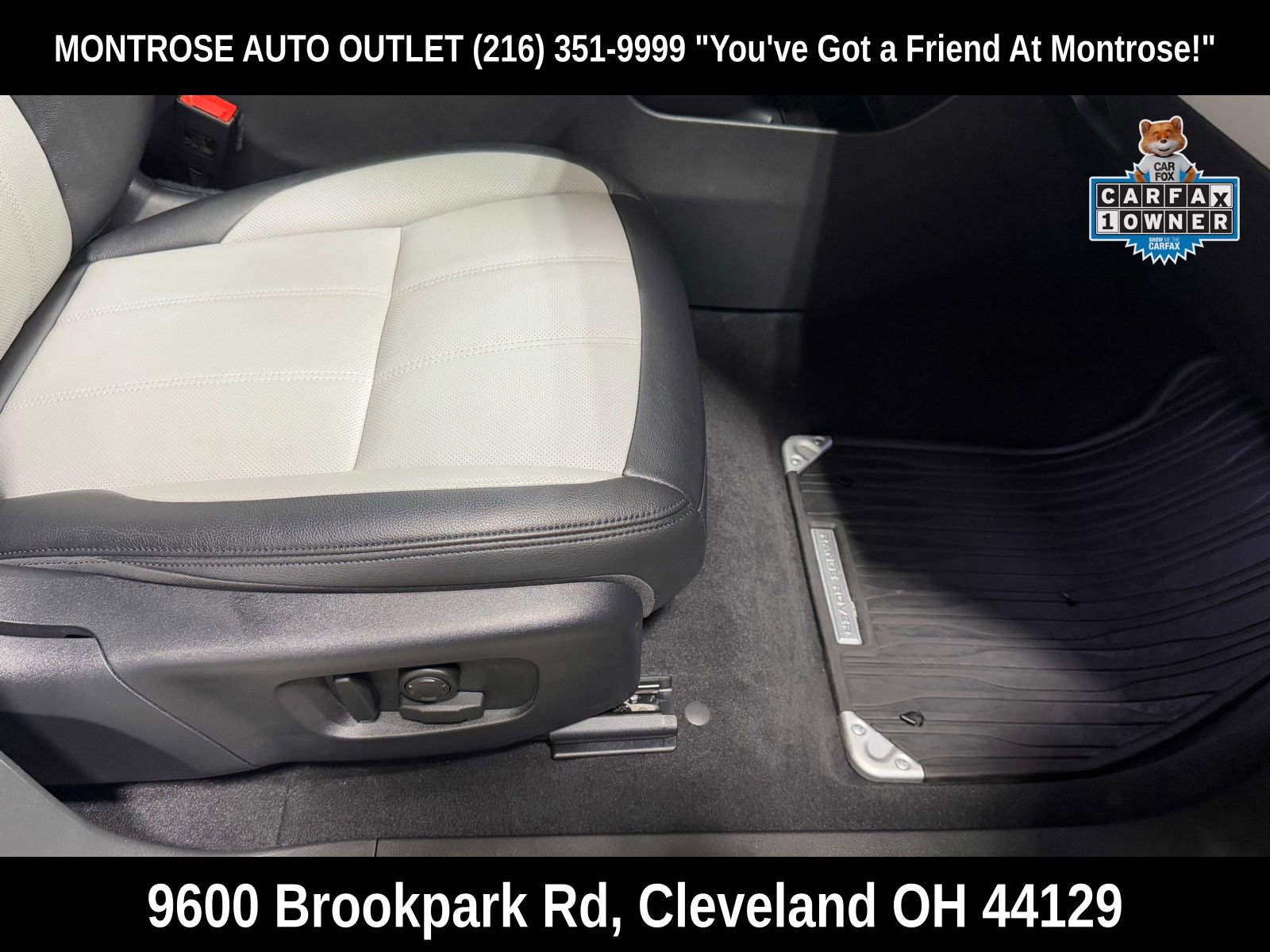 Used 2023 Land Rover Range Rover Evoque R-Dynamic SE image 47