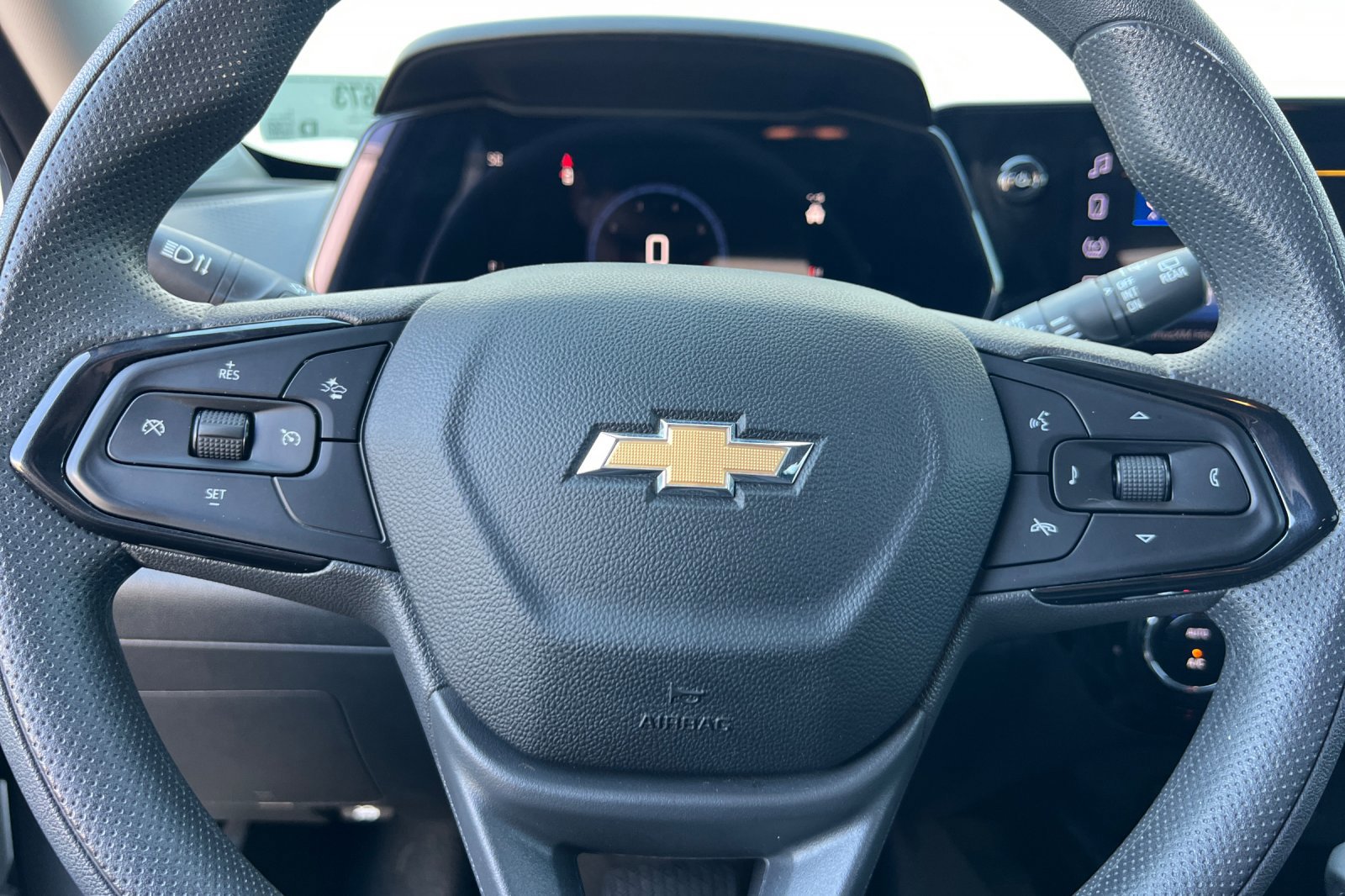 Certified 2024 Chevrolet Trax LT image 23