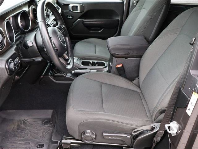 Used 2018 Jeep Wrangler Sport AWD/4WD image 21