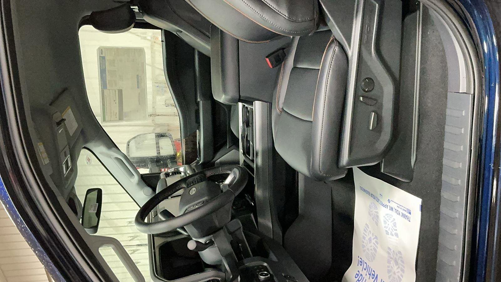 New 2025 Ford F350 Lariat w/ Black Appearance Package image 17