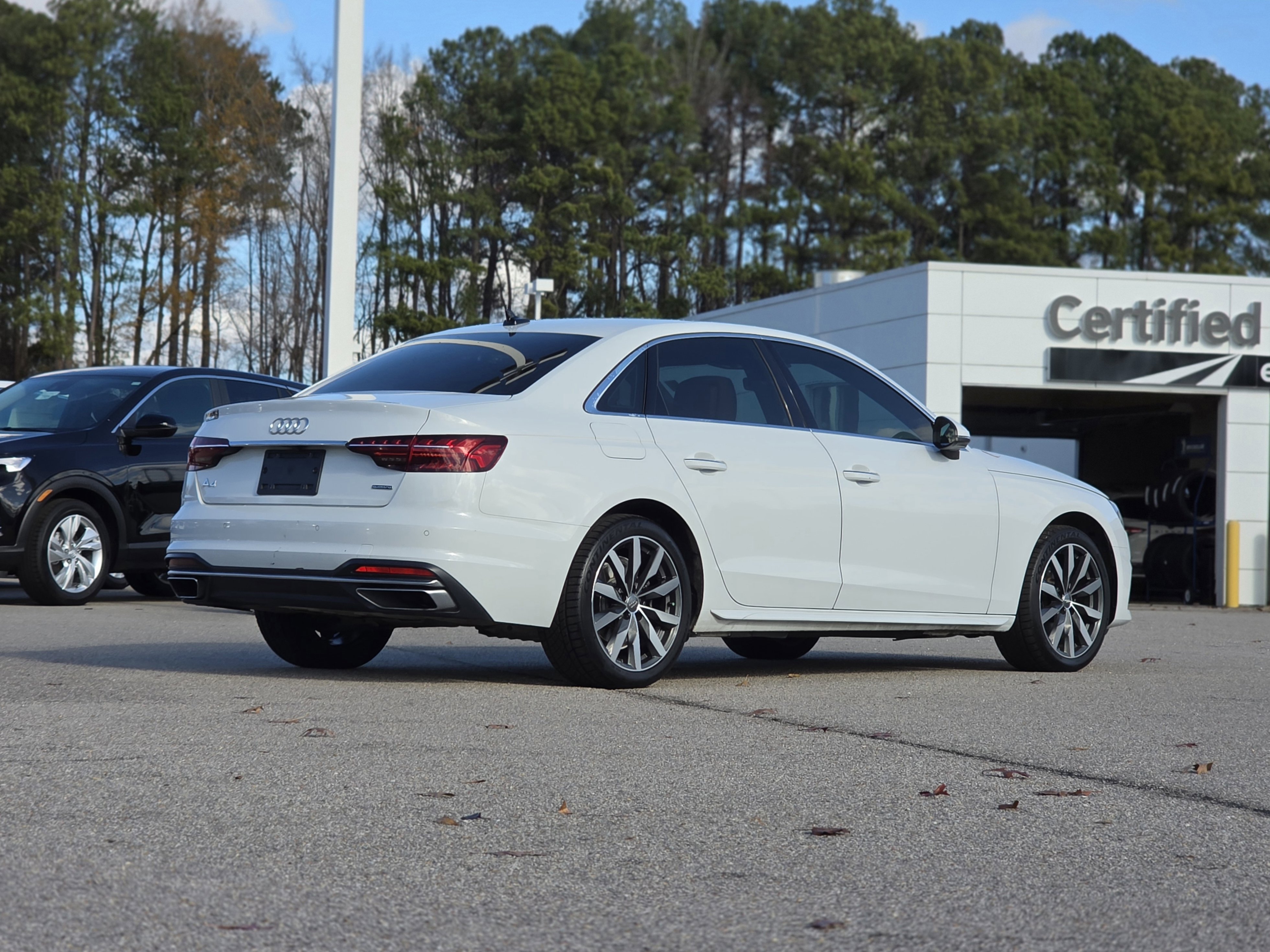 Used 2021 Audi A4 2.0T Premium Plus w/ Premium Plus Package image 7