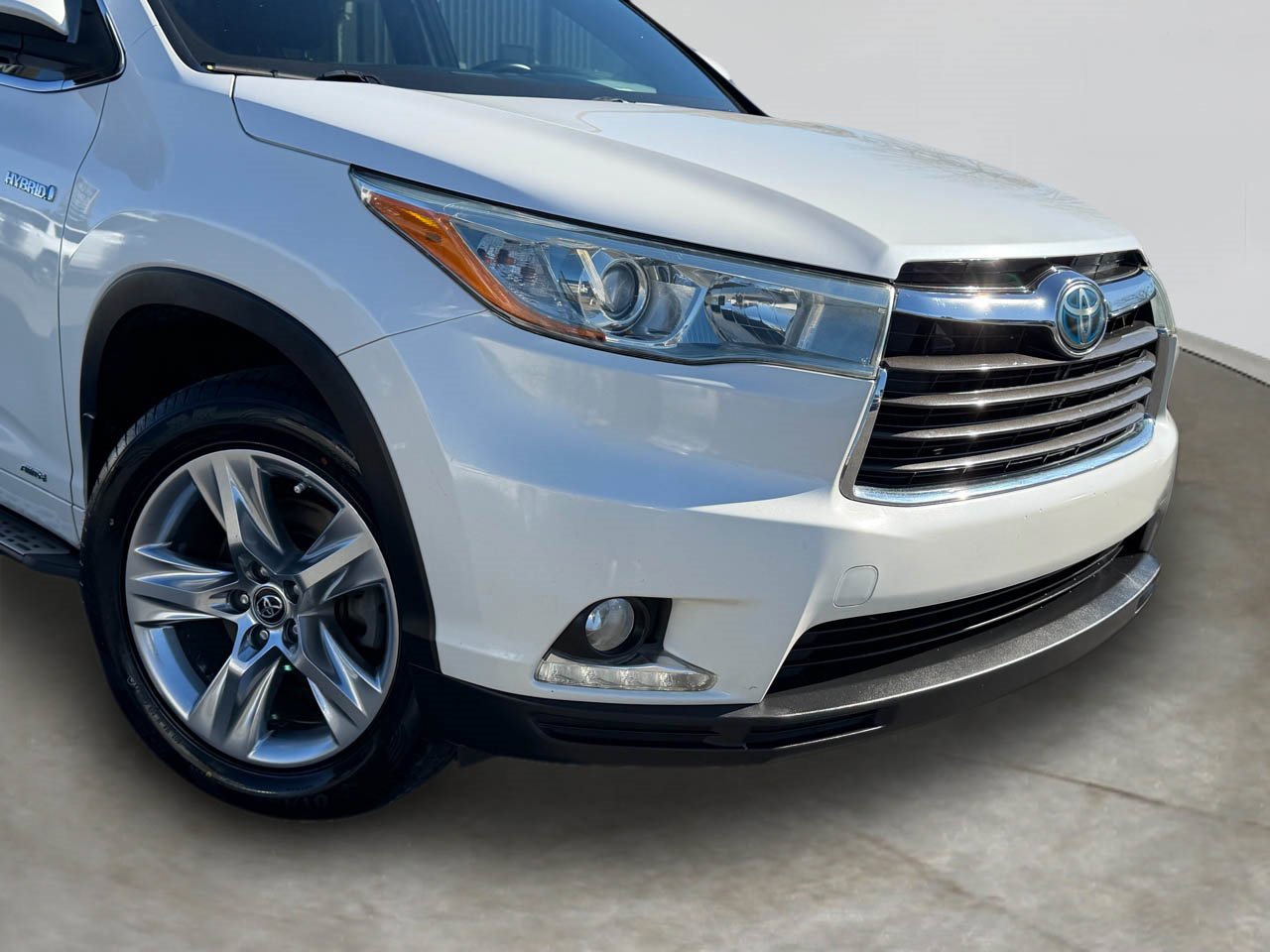 Used 2016 Toyota Highlander Limited image 6