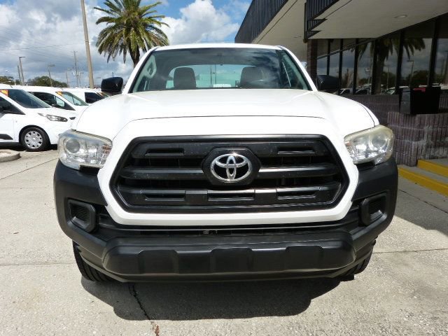 Used 2017 Toyota Tacoma SR image 7