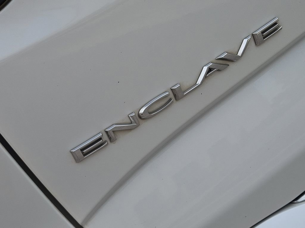 Used 2023 Buick Enclave Avenir w/ Avenir Technology Package FWD image 7